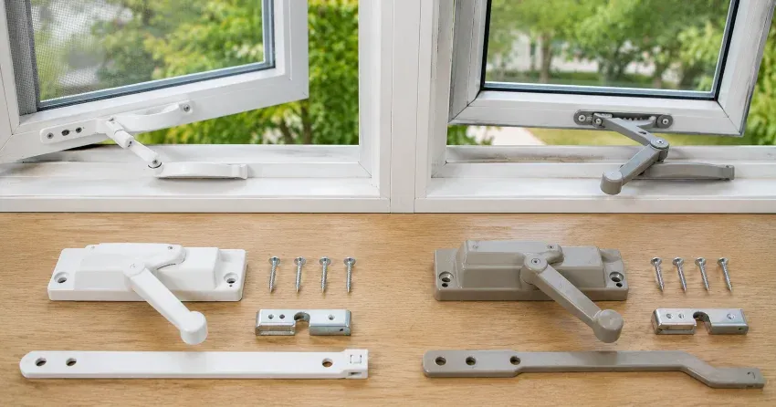 new casement window crank operator installed in Fulton, Smithville home